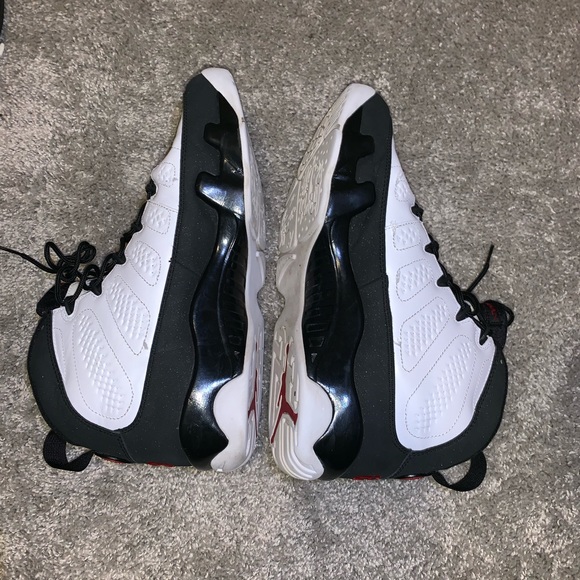 Air Jordan 9 Retro “Space Jam” - Picture 4 of 7